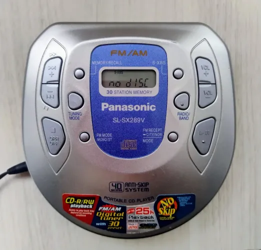 Discman Panasonic - $ 90 reais