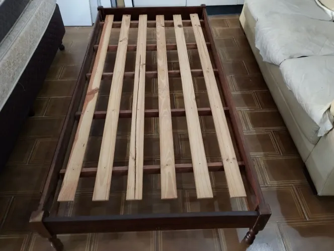 Cama Turca de solteiro R$199