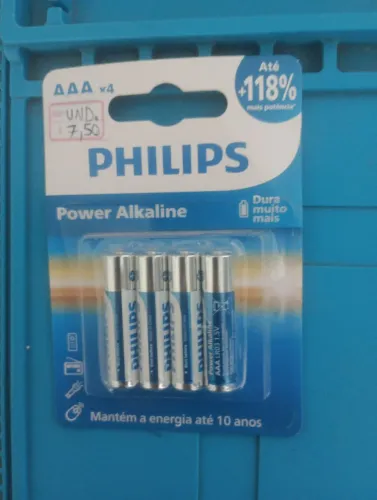 Pilha palito Philips $7,50 a unidade.