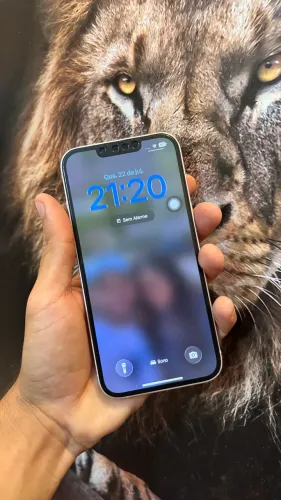 iPhone 13