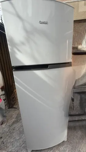 Geladeira Cônsul 33L 220V branca