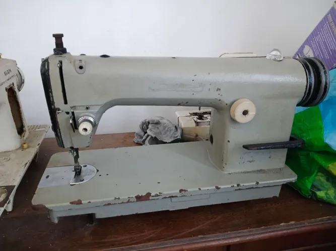 Máquina de Costura 