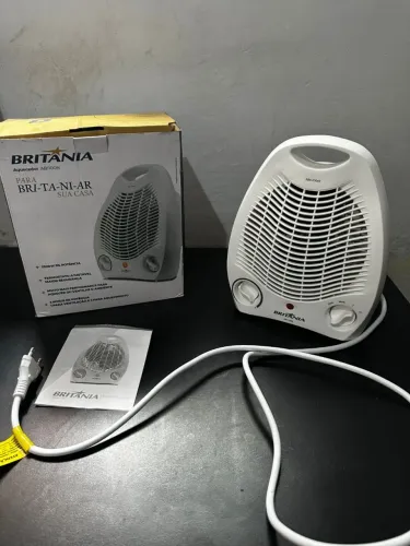 Aquecedor Britânia AB1100N 1500W com Caixa - Para Conserto / Peças