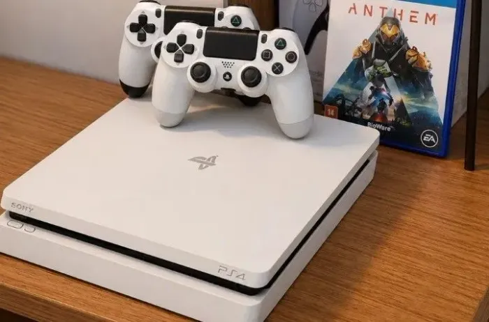 PS4 SLIM 1TB C/50 JOGOS edição especial