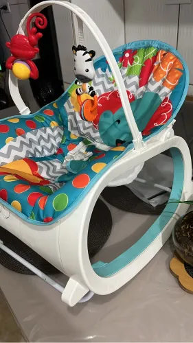 Cadeirinha de descanso bebê 