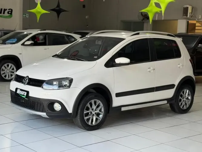 Volkswagen Crossfox I Motion 1.6 T. Flex 16V 5P 2013