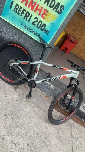 VENDE-SE BICICLETA SENSE ARO 29