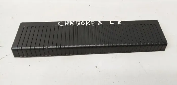 Soleira Porta Grand Cherokee 93/98 Tras LE 50030