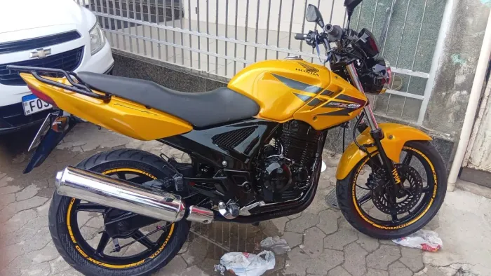 Vendo CBX TWISTER 250