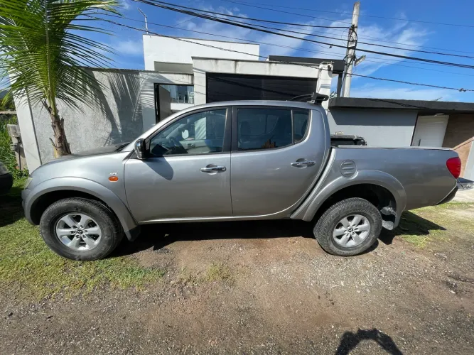 Sucata de l200 Triton 3.2 diesel automático 2013