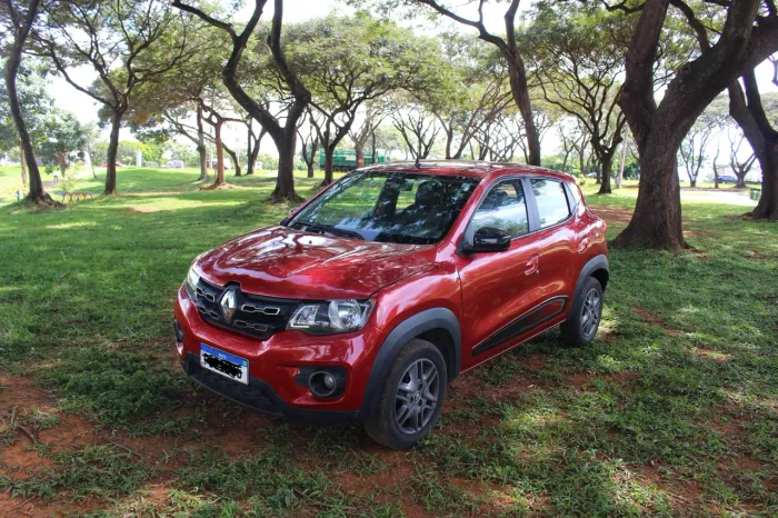 Renault Kwid Intense 1.0 Flex 12V 5P Mec. 2018