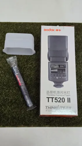 FLASH GODOX TT520II UNIVERSAL