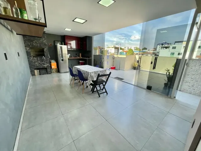 COBERTURA NO BAIRRO ARVOREDO1