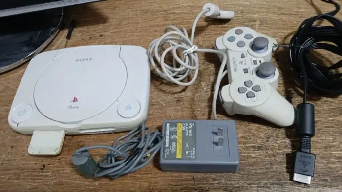 PLAYSTATION 1 LINDO
