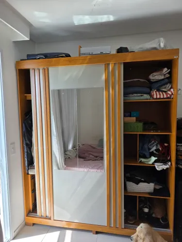 Guarda Roupa - PARA SAIR LOGO!