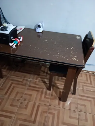 MESA DE JANTAR GRANDE USADA