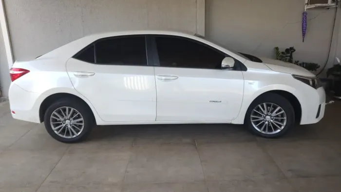 Toyota Corolla XEI 2.0 Flex 16V Aut. 2016