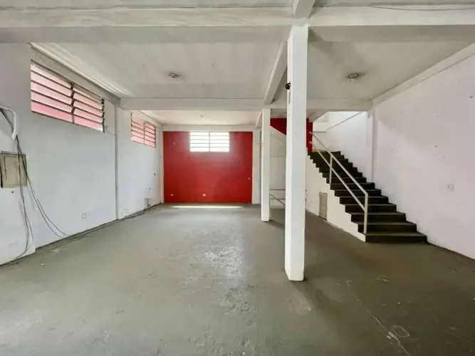 Loja disponível para locação 3 pavimentos na R. Ari Aps - marginal Rap. Tavares Km 13!