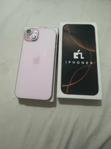 iPhone 15 Plus sem marcas