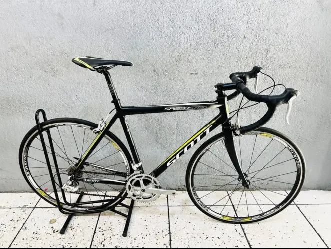 GRUPO SHIMANO 8 VELOCIDADES