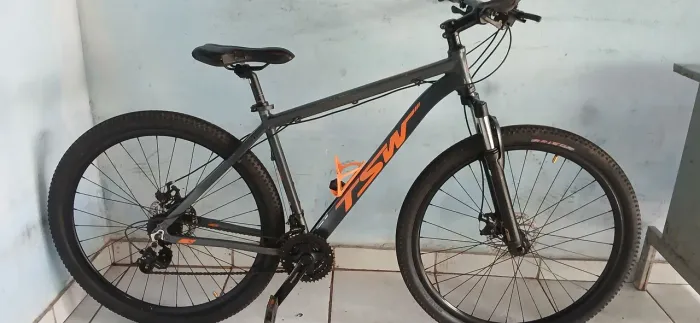 Bike Tsw toda shimano só pegar e pedalar