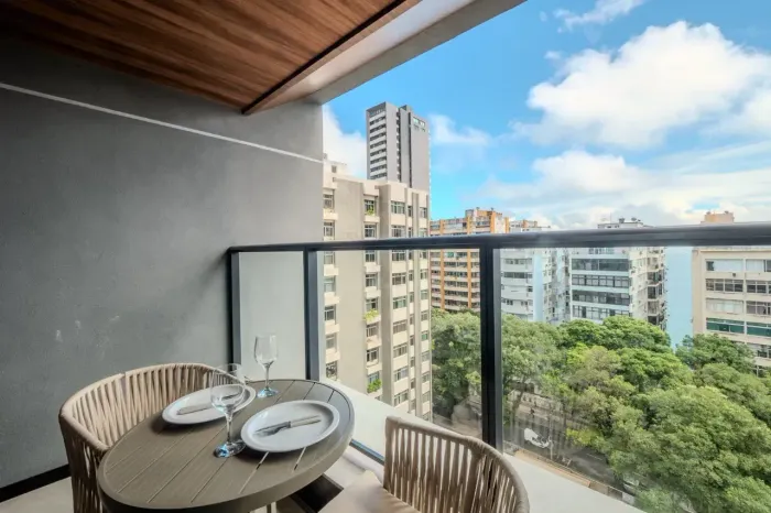 Invista no Alive Corredor da Vitória | Studio Mobiliado | Rooftop com Vista Mar