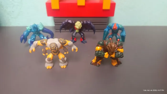Bonecos da coleção Gormiti