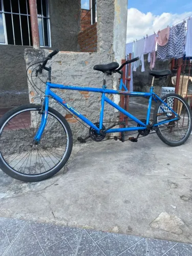 Bicicleta dupla barbada