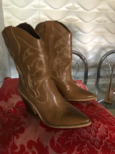 Bota 