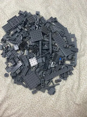 Lote Lego, em torno de 3 mil peças 