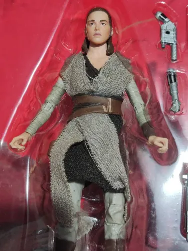 Rey Jedi Training Black Series 