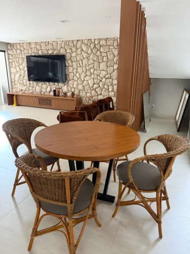 Mesa Saccaro com 4 cadeiras