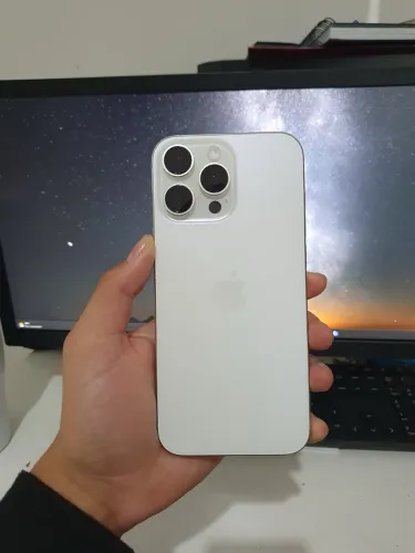 iPhone 16 Pro Max 256gb - Impecável + Caixa Original 