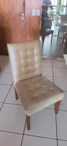 Cadeiras MDF em Corino
