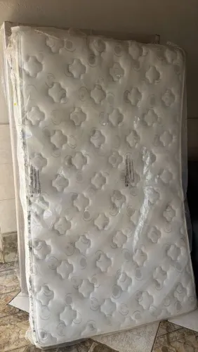 Vendo cama solteirão