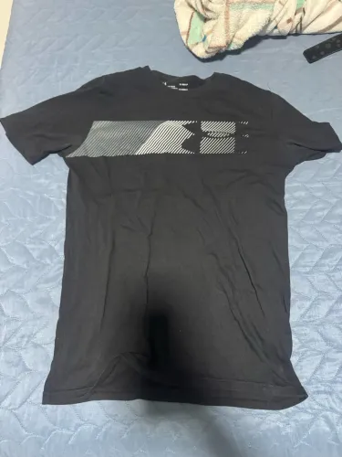 CAMISA UNDER ARMOUR ACADEMIA