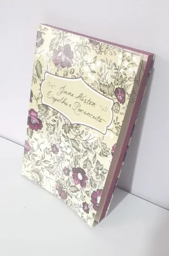 Livro Orgulho e Preconceito - Jane Austen (Editora Pé da Letra)