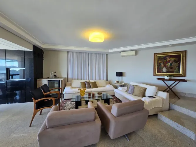 Apartamento para venda com 313 metros quadrados com 4 quartos