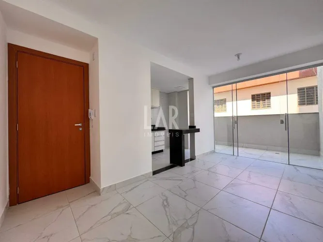 Área Privativa à venda, 2 quartos, 1 suíte, 2 vagas, Santa Mônica - Belo Horizonte/MG
