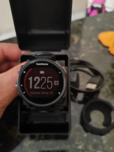 Garmin 735 XT muito conservado sem detalhes 