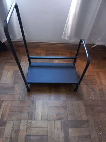 Suporte com degrau para cama alta