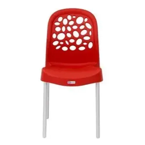 VENDO 1 SOFÁ, 2 POLTRONAS BORBOLETAS E DUAS CADEIRAS OTIMO ESTADO MOTIVO MUDANÇA