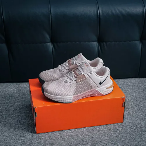 NIKE METCON 10