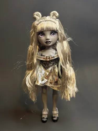 SHADOW HIGH - BUDGET - LUNA MADISON
