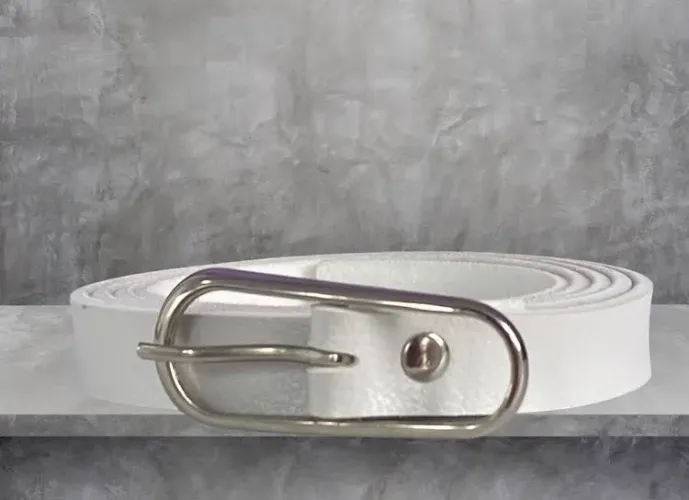 Cinto branco veste : 36 ao 42