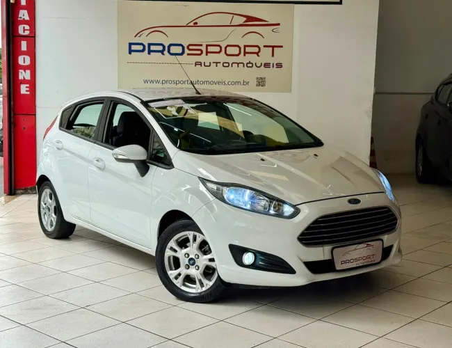 Ford Fiesta SEL 1.6 16V Flex Aut. 5P 2017