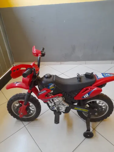 Vendo motoca elétrica infantil