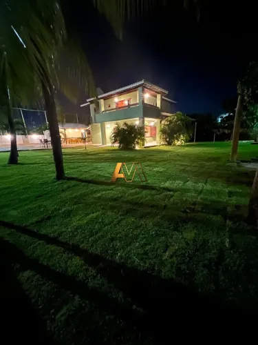 Casa à venda no bairro GUARAJUBA - Camaçari/BA