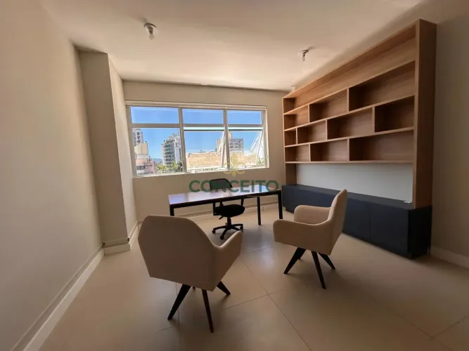 Sala semi mobiliada Comercial no Globo Tower  Estreito, Florianópolis