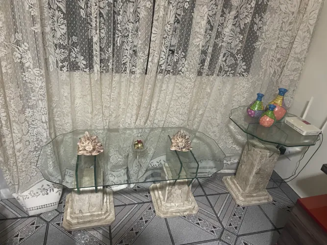 Mesinha de centro + mesinha de canto